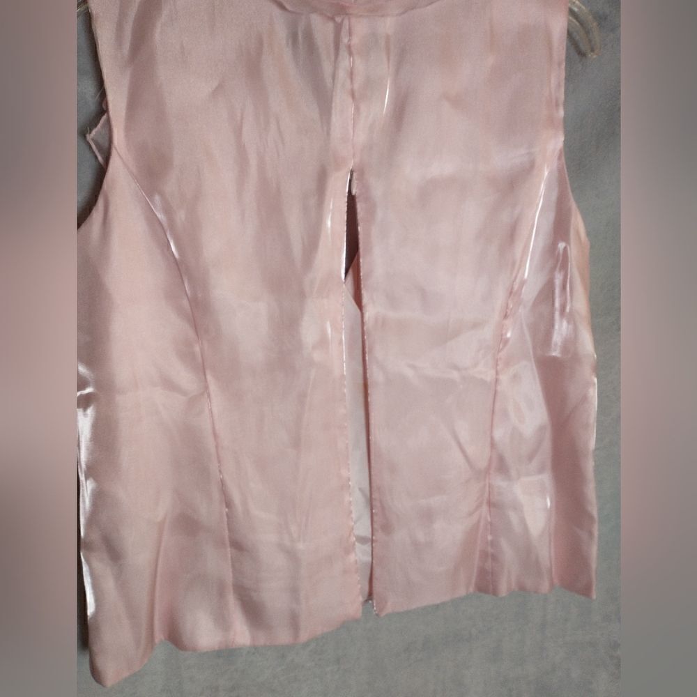 Dressbarn Semi-formal Top - Picture 6 of 6
